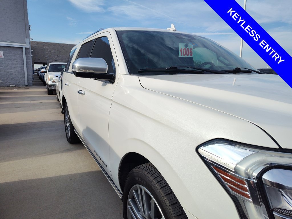 Used 2022 Ford Expedition Platinum AWD/4WD image 9