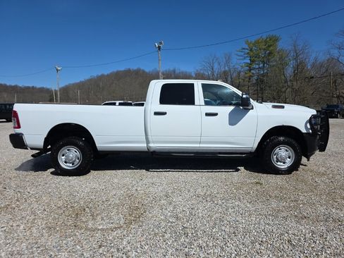 Used 2023 RAM 2500 Tradesman image 4