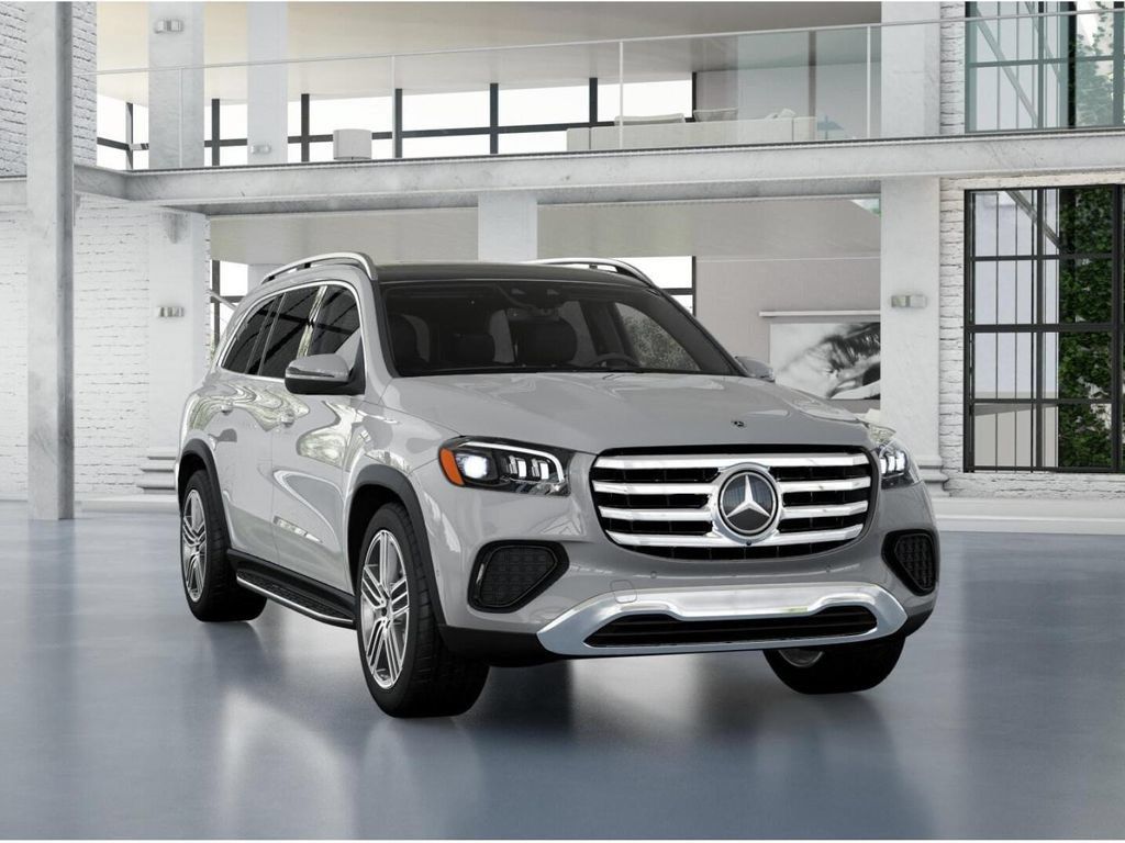 Certified 2026 Mercedes-Benz GLS 450 4MATIC image 9