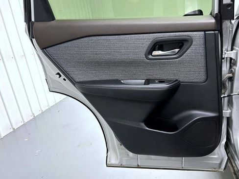 Certified 2023 Nissan Rogue SV AWD/4WD image 20