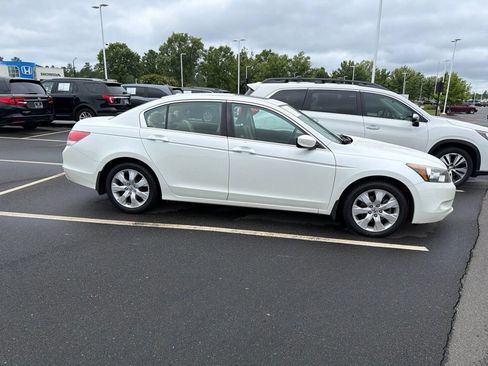 Used 2009 Honda Accord EX-L image 8
