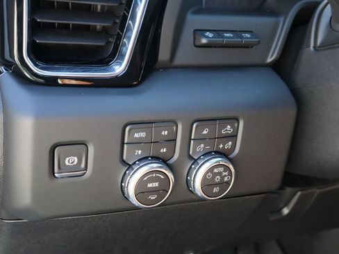 New 2026 GMC Sierra 3500 Denali Ultimate image 7