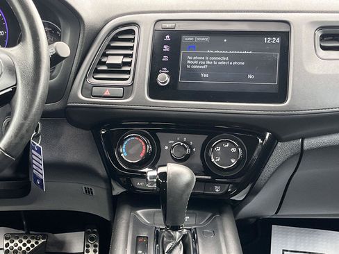 Used 2020 Honda HR-V Sport image 18