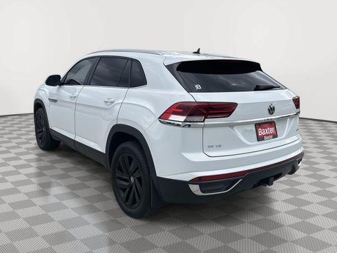 Used 2023 Volkswagen Atlas Cross Sport SE w/ Black Wheel Package AWD/4WD image 10