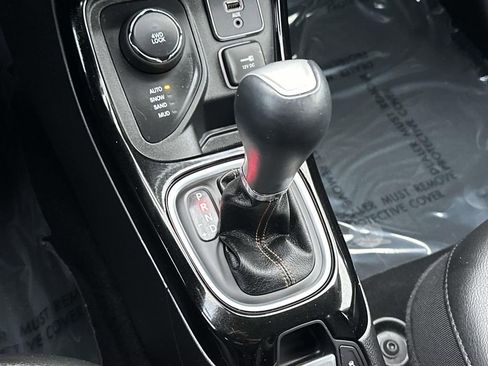 Used 2020 Jeep Compass Limited w/ Rear Convenience Group image 31