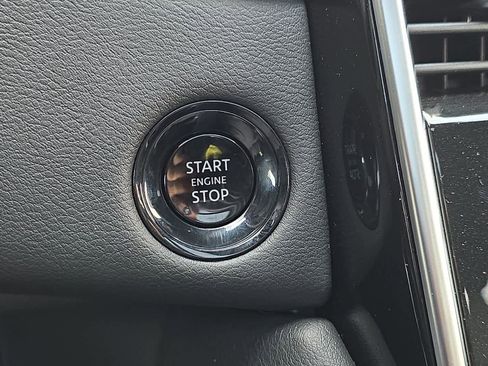 New 2025 Nissan Armada Platinum w/ Convenience Package image 24