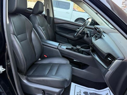 Used 2021 Nissan Rogue SL w/ Premium Package image 15