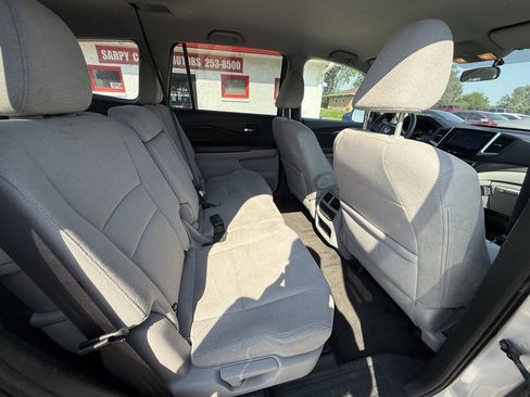 Used 2016 Honda Pilot EX image 17