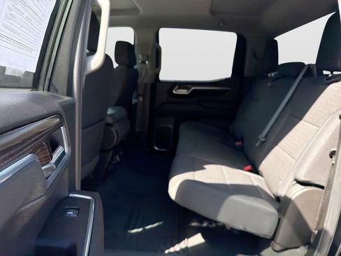 Used 2025 Chevrolet Silverado 1500 LT image 30