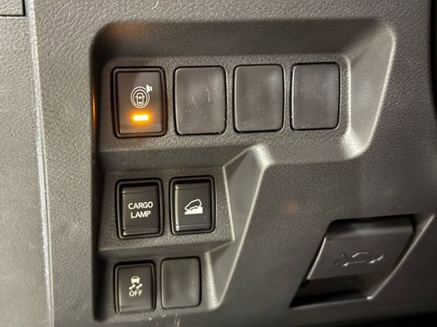 New 2026 Nissan Frontier S w/ Tow Package AWD/4WD image 18