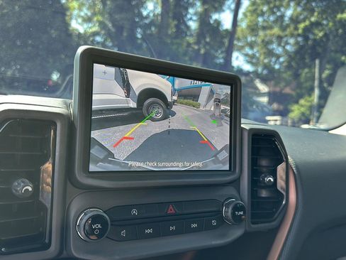 Used 2023 Ford Bronco Sport Outer Banks w/ Tech Package image 12