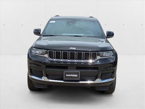 New 2025 Jeep Grand Cherokee L Laredo w/ Luxury Tech Group I image 6