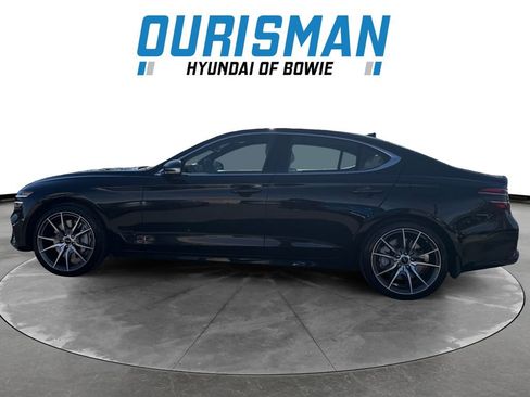 Used 2026 Genesis G70 2.5T image 3