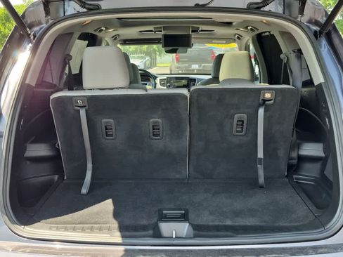 Used 2019 Honda Pilot Elite image 25