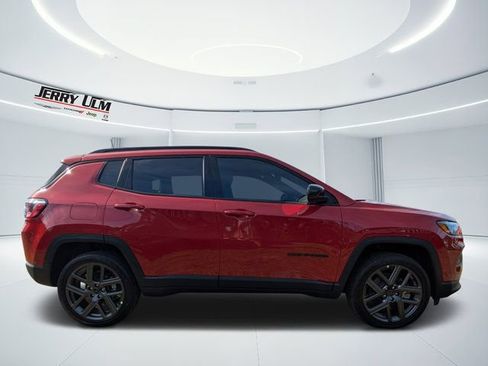 New 2026 Jeep Compass Latitude w/ Sun and Sound Group AWD/4WD image 2