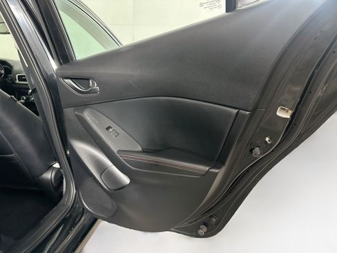 Used 2016 MAZDA MAZDA3 s Grand Touring FWD image 31