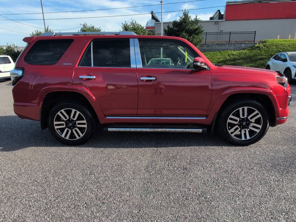 Used 2017 Toyota 4Runner Limited AWD/4WD image 8
