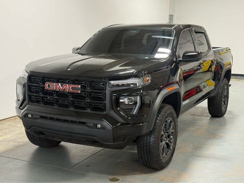 Used 2024 GMC Canyon Elevation w/ Convenience Package AWD/4WD image 1