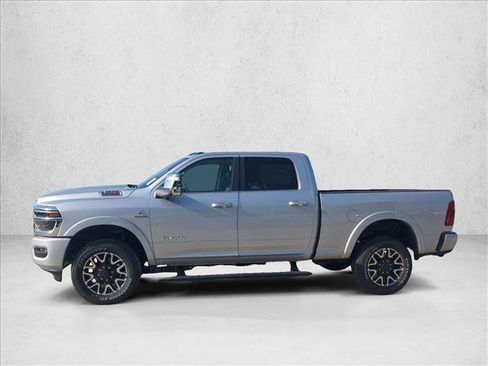 New 2026 RAM 2500 Limited AWD/4WD image 5