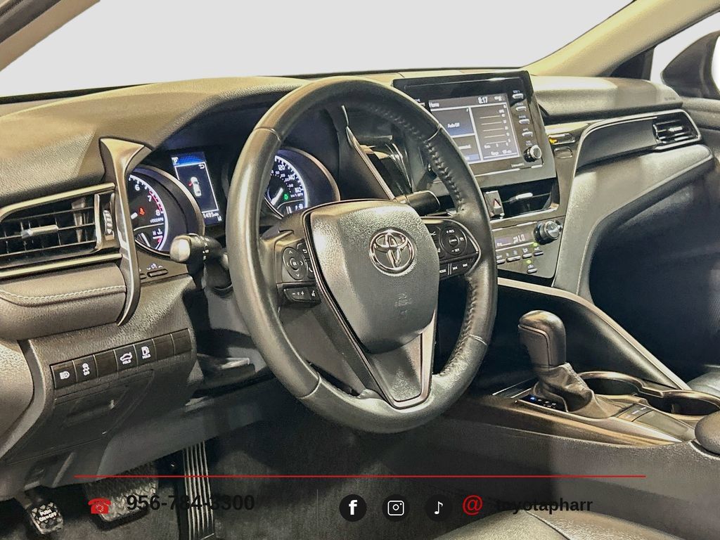 Used 2023 Toyota Camry SE FWD image 8