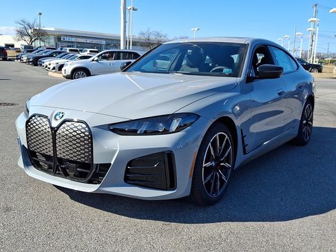 New 2026 BMW i4 xDrive40i w/ M Sport Package image 2