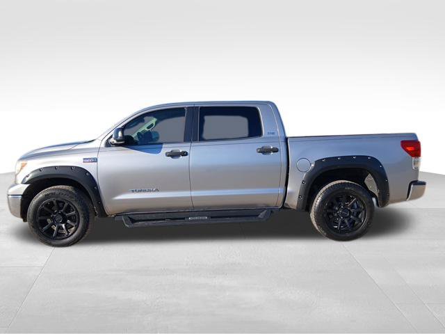 Used 2012 Toyota Tundra 4x4 CrewMax w/ SR5 Pkg image 6