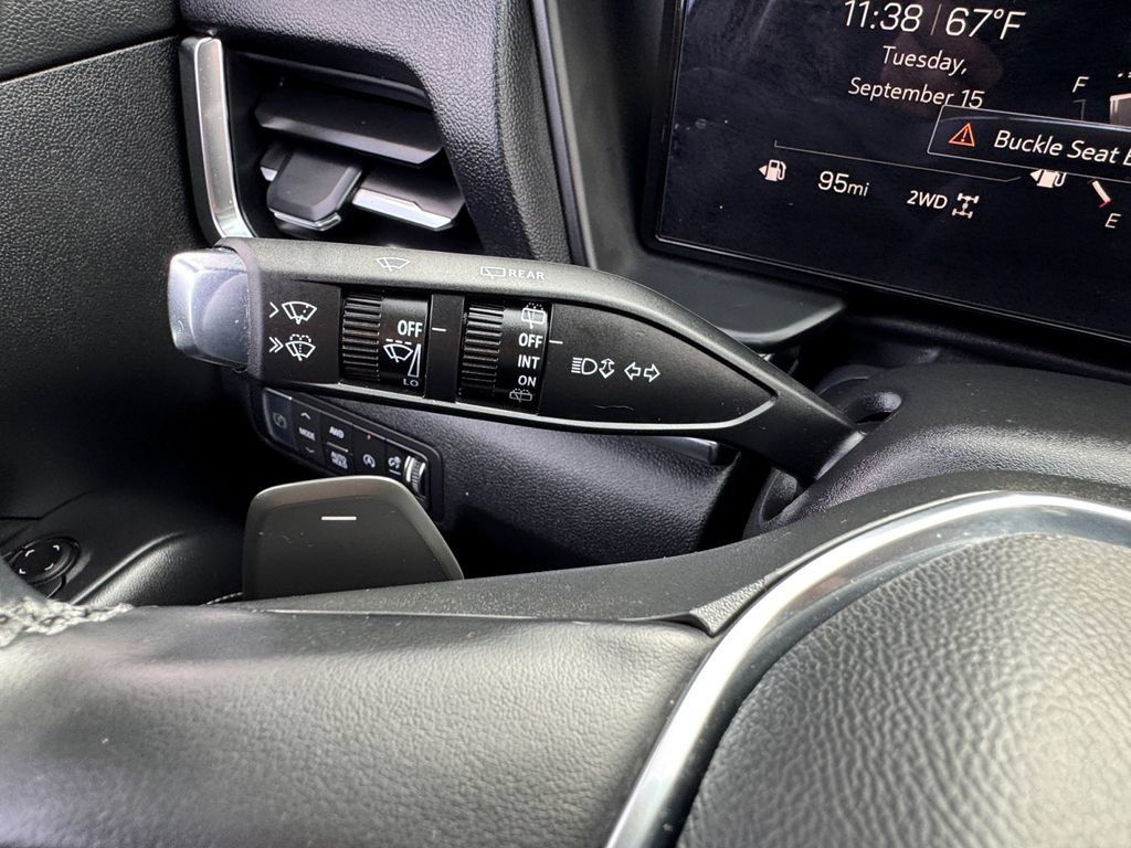 Used 2026 GMC Terrain Elevation w/ Technology Package II AWD/4WD image 14