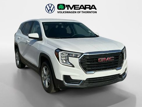 Used 2024 GMC Terrain SLE AWD/4WD image 7