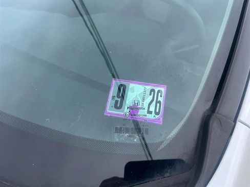 Used 2016 Honda CR-V LX image 10