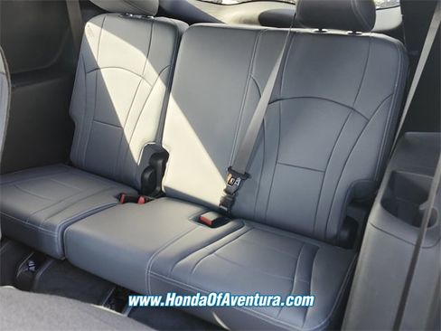 Used 2022 Buick Enclave Essence w/ Experience Buick Package image 10