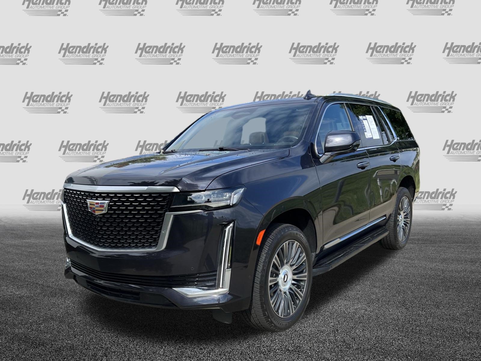 Used 2023 Cadillac Escalade Premium Luxury w/ LPO, Illumination Package AWD/4WD image 5