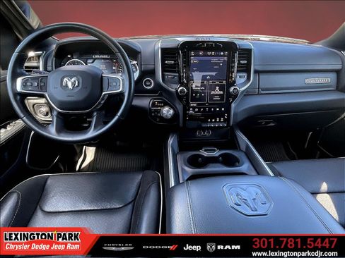 Used 2023 RAM 1500 Laramie AWD/4WD image 8