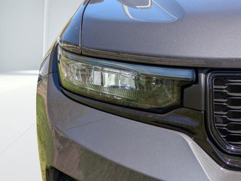 New 2025 Jeep Grand Cherokee Altitude image 8