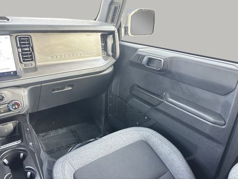 Used 2025 Ford Bronco 4-Door image 15
