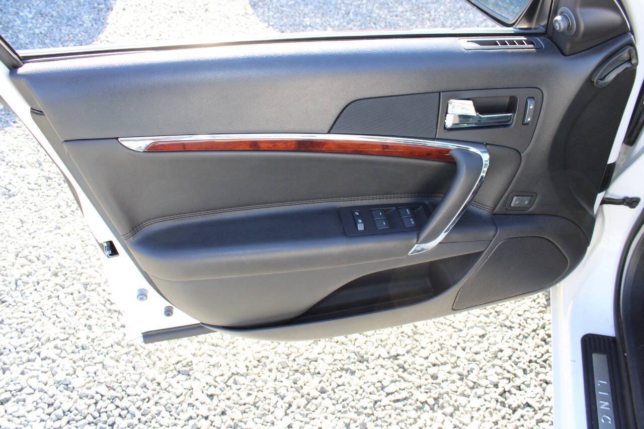 Used 2011 Lincoln MKZ Hybrid w/ 201A Rapid Spec Order Code FWD image 20