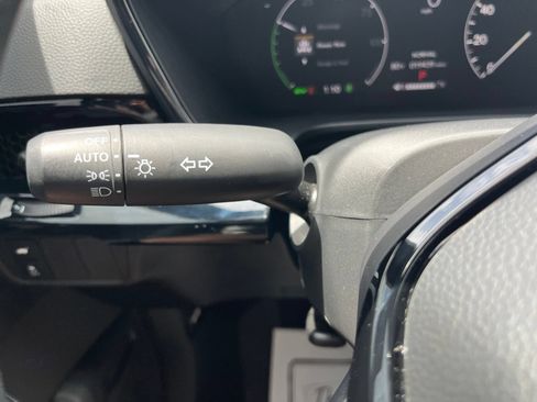 Used 2023 Honda CR-V Sport Touring image 17