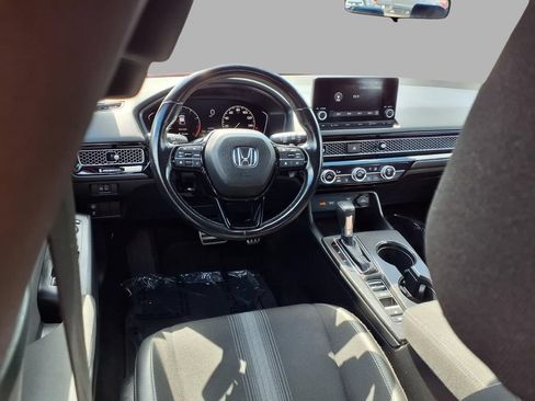 Used 2024 Honda Civic Sport image 4