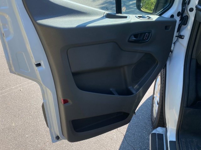Used 2025 Ford Transit 250 Low Roof w/ Exterior Upgrade Package RWD image 8