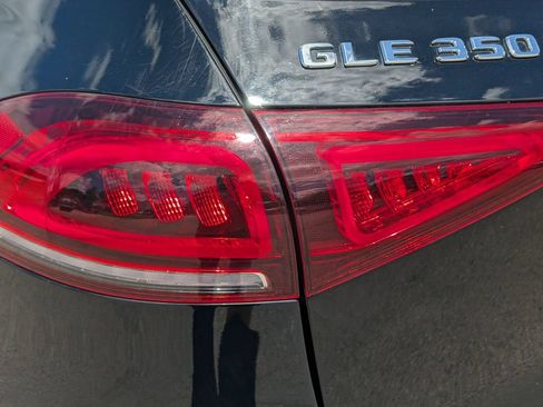 Used 2020 Mercedes-Benz GLE 350 4MATIC w/ Parking Assist Package image 14