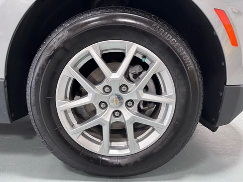 Used 2024 Chevrolet Equinox LS w/ LS Convenience Package AWD/4WD image 8