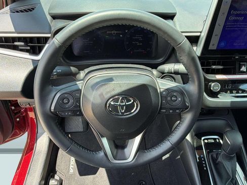 Used 2026 Toyota Corolla SE w/ SE Package FWD image 27