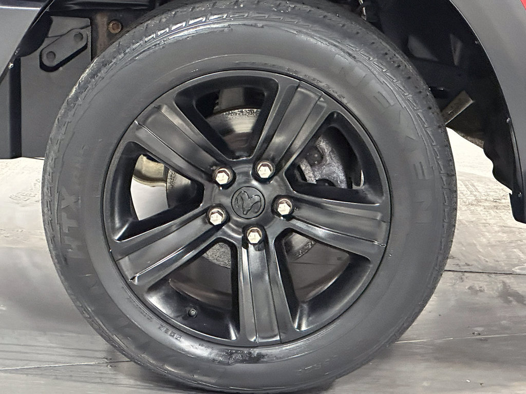Used 2022 RAM 1500 Warlock w/ Electronics Group AWD/4WD image 16