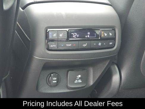 Used 2024 Hyundai Palisade Calligraphy FWD image 15