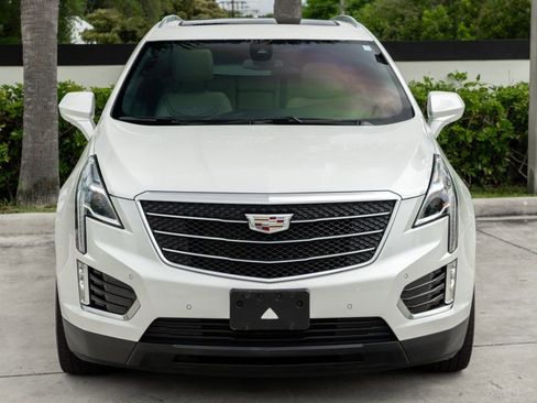 Used 2018 Cadillac XT5 Premium Luxury image 12