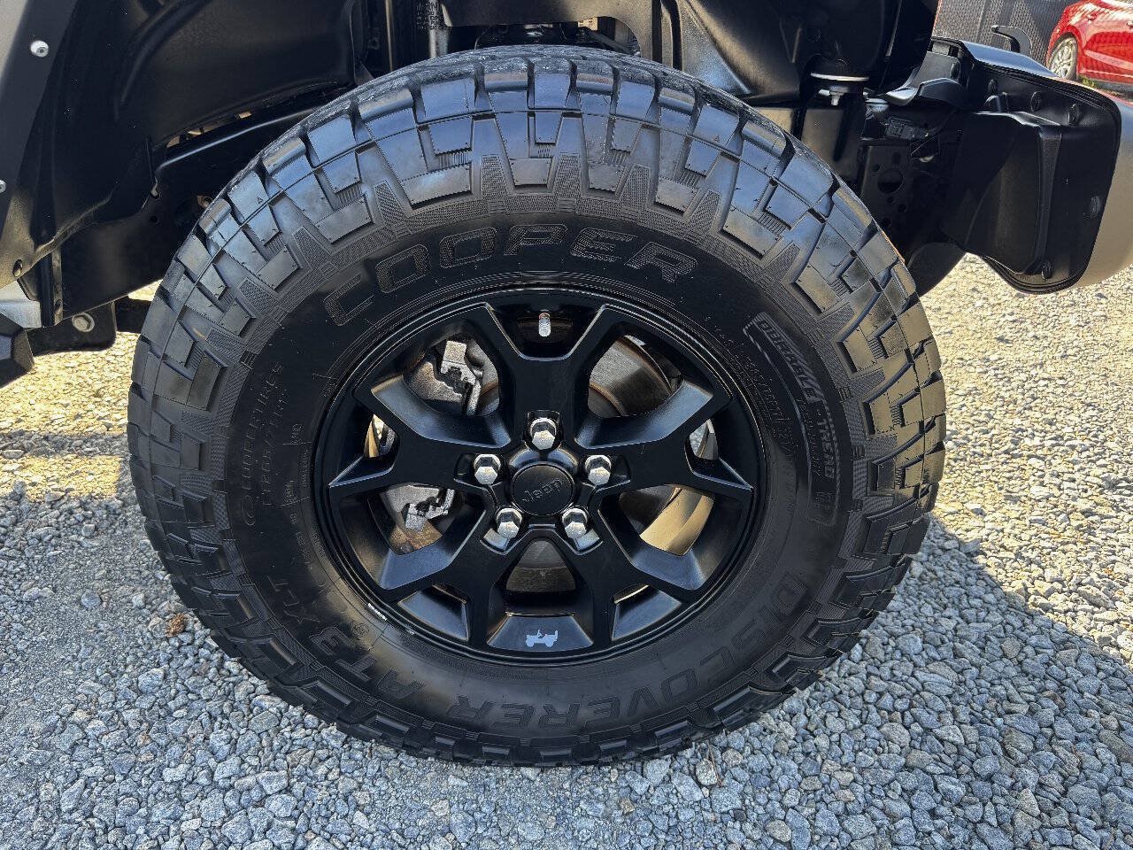 Used 2021 Jeep Wrangler Unlimited Sport AWD/4WD image 19