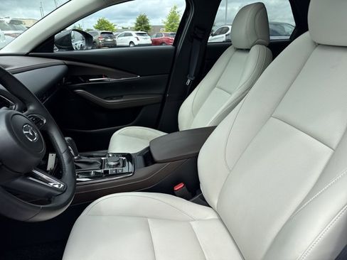 Used 2024 MAZDA CX-30 AWD 2.5 S w/ Premium Package image 5