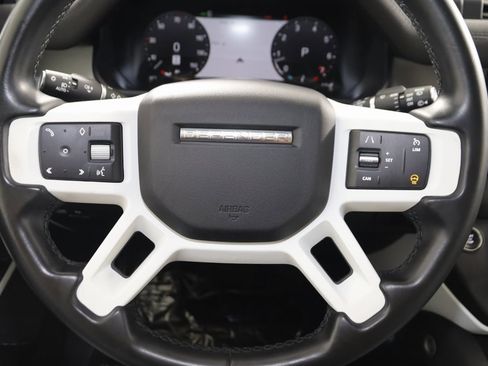 Used 2023 Land Rover Defender 110 S image 45