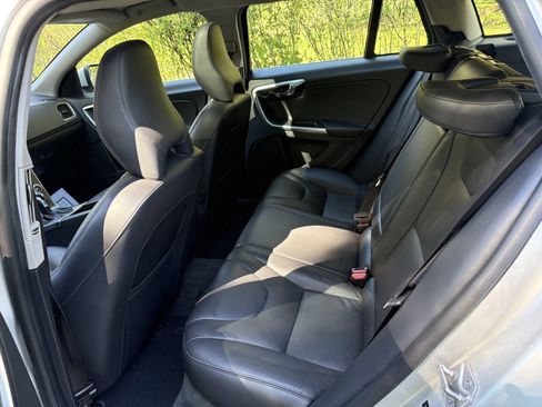 Used 2015 Volvo V60 T5 Premier AWD/4WD image 18