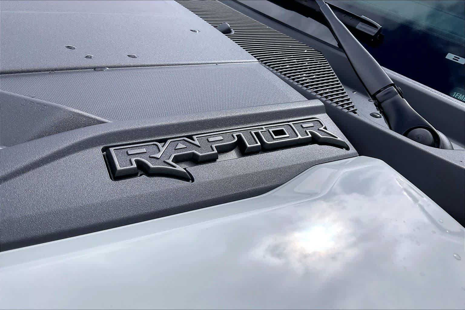 New 2026 Ford Bronco Raptor AWD/4WD image 15