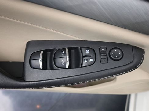 Used 2017 Nissan Maxima 3.5 SL FWD image 12